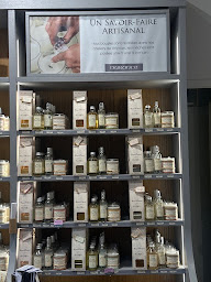 Photo n°13 de DURANCE TOULOUSE - FENOUILLET à Fenouillet (Parfumerie)