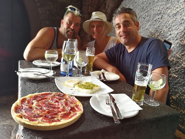 Bodegon Tamanca