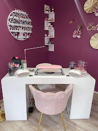 Photo n°4 de Entre Pin'up à Cherbourg-en-Cotentin (Salon de manucure)