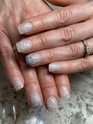 New Look Hair & Nail Spa - Thumbnail