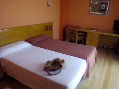 Photos of Hotel La Estaci&oacute;n de Luanco