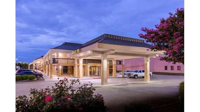 Quality Inn at Arlington Highlands