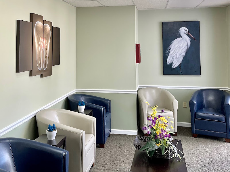 Advanced Aesthetic Dentistry: Mourad Rahim, DMD, Soha Alkoka, DMD