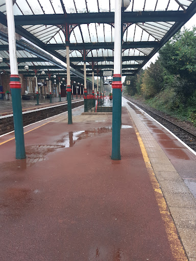 Ulverston - Visual