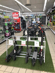 Photo n°7 de Feu Vert à Pioline (Magasin d'articles pour remorques)