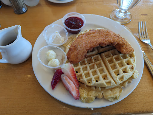 Finn's Cafe - Visual
