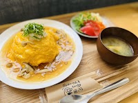 Oyakon Cafe と Laundry（オヤコンカフェとランドリー）