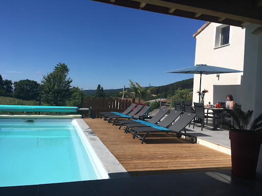 Photo de Le Clos des Vignes : Villas avec piscines privées Ardèche à Saint-Privat (07200)