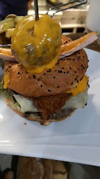 Photo n°10 de La Factory Burger à Issy-les-Moulineaux (Restaurant de spécialités traditionnelles des États-Unis)