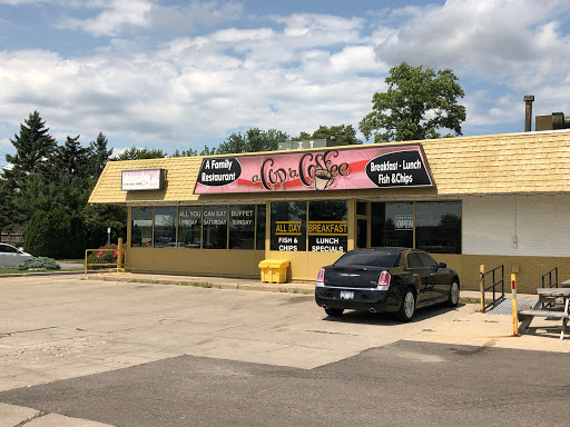 Sal's Family Restaurant Logo