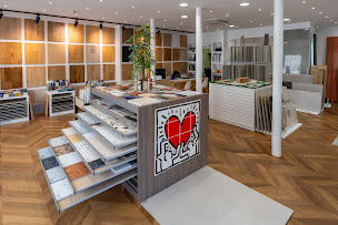 Photo n°3 de Parquet-Carrelage.com - Showroom Paris 7ème à Paris (Magasin de carrelage)