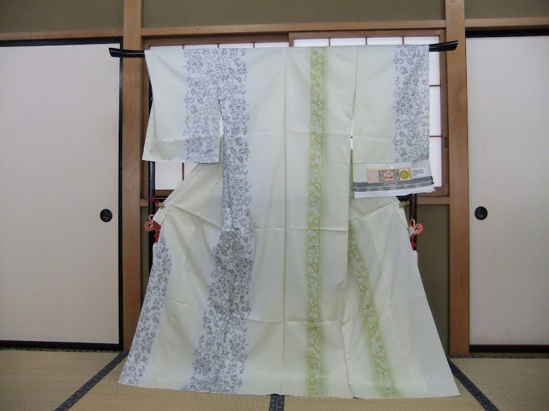 しおさか呉服店