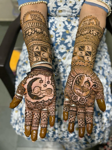 Looking for a professional Wedding Mehndi Designer in Neredmet or a talented Engagement Mehndi Ar… post image
