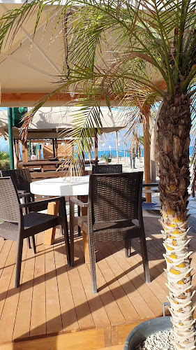 Kastelo beach bar & grill