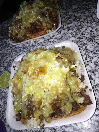 Taquería tacos de corazón con Beto chino - Mexico