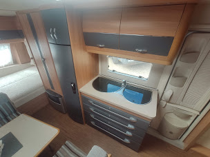 Photo n°7 de Azur caravanes à Teyran (Concessionnaire de véhicules de loisirs)