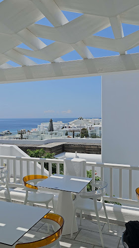 The George Hotel Ανοιχτές ώρες