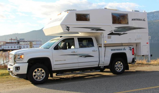 Summerland RV Centre - Thumbnail