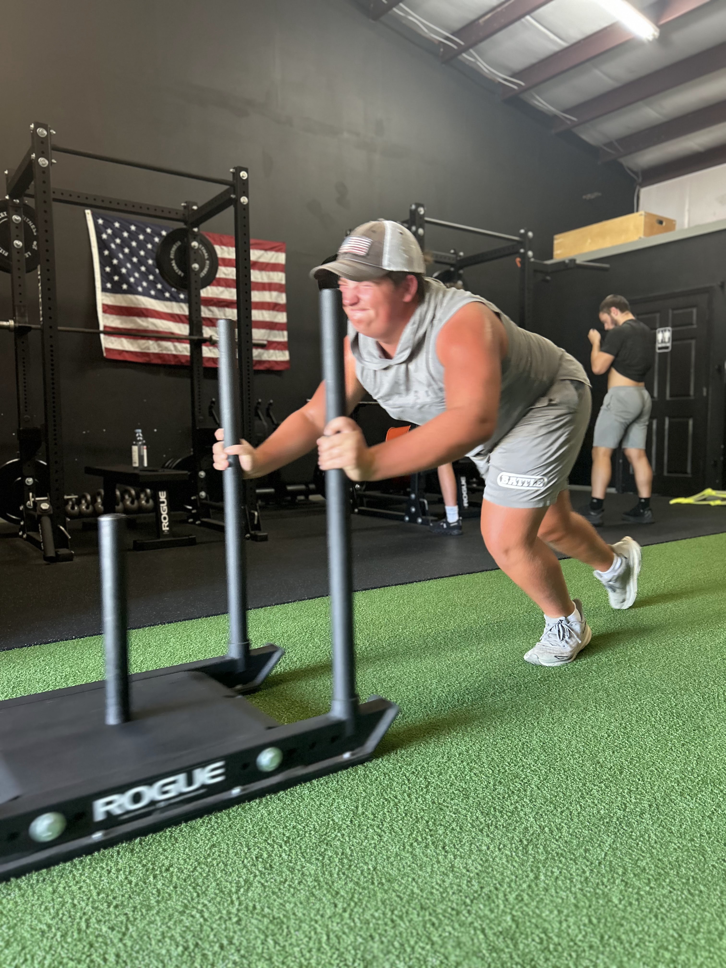 Foundations 850 photo 3