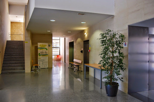 Universitat Rovira i Virgili (Facultat de Turisme i Geografia) - Thumbnail
