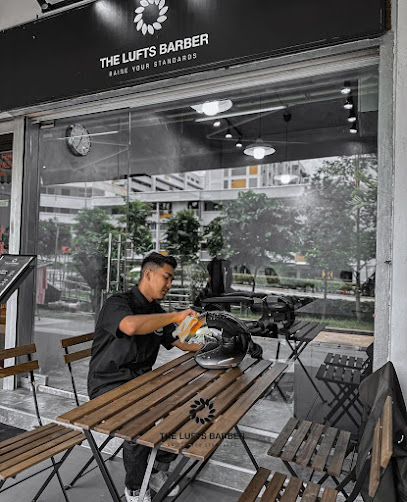 The Lufts Barber | Woodlands 167