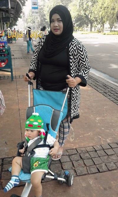Photos of Lapangan Gading Fajar