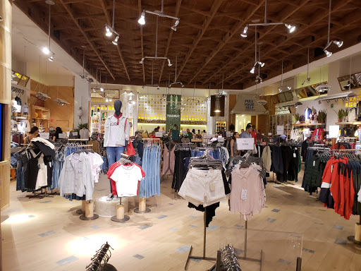 Pull & Bear Sonora - Visual