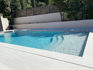 Photo n°10 de CNT constructions à La Farlède (Société de construction de piscine)