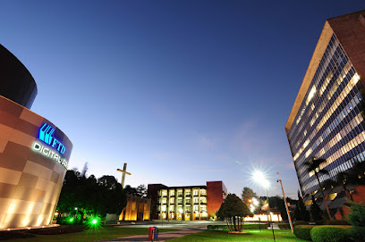 PUCPR - Pontifícia Universidade Católica do Paraná