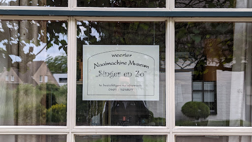 Weerter Naaimachine Museum Singer en Zo - Thumbnail
