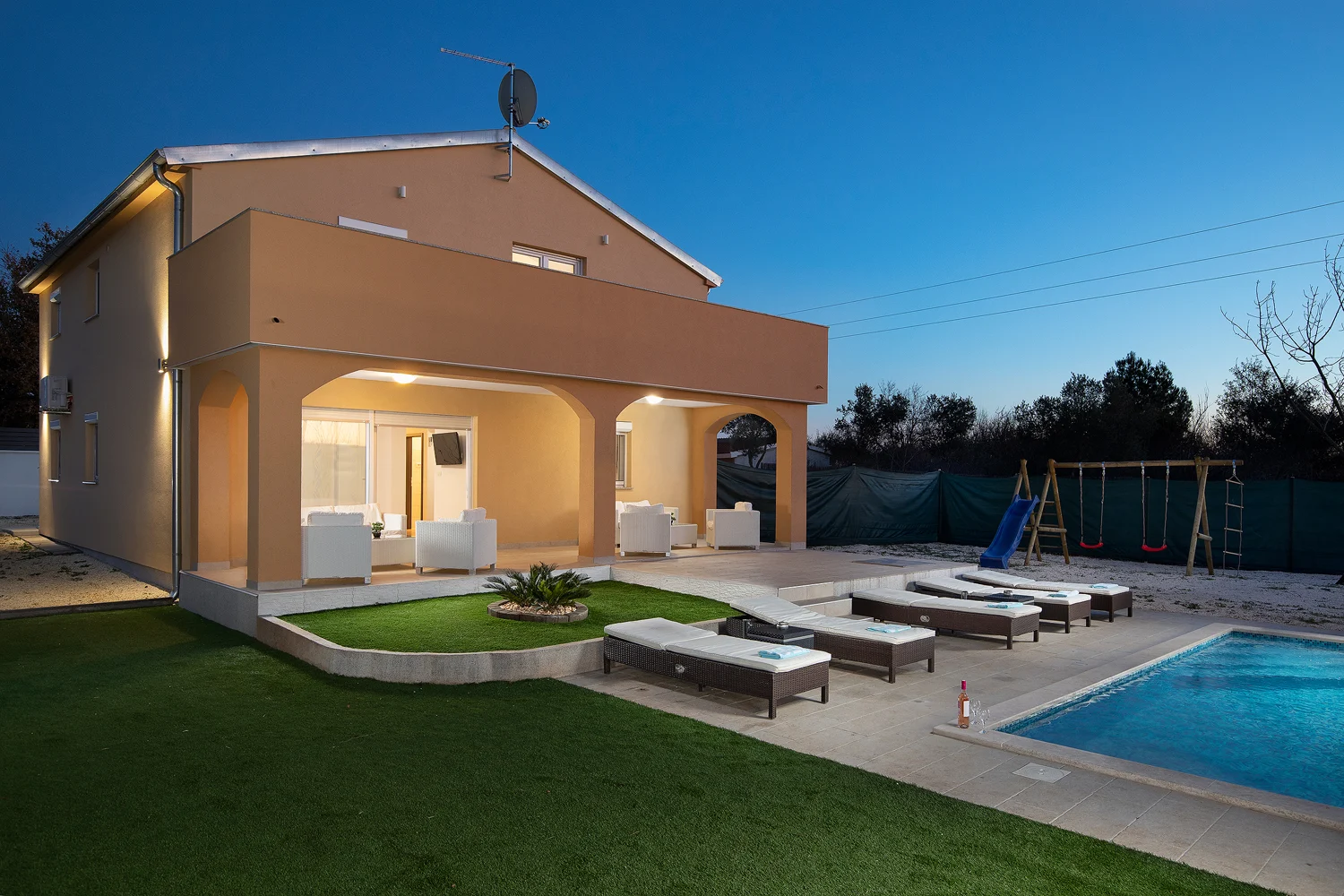 Villa Suhalj ****