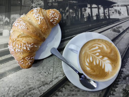 Caffé 58 - TOP PARTNER ELFBAR LOST MARY Gallery - Italy