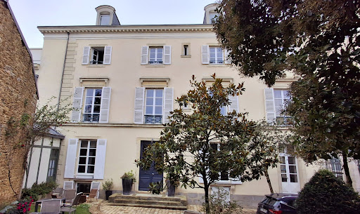 Photo de Villa Seyal - Chambre D'hôtes Avec PISCINE & SPA - LE MANS à Saint-Pavace (72190)