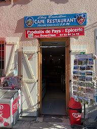 Photo n°14 de Chez Bourillon Epicerie Buvette Restaurant Ubayen Gîte à Saint-Paul-sur-Ubaye (Restaurant)