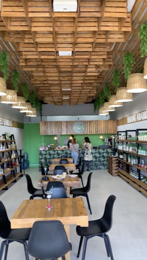 Super Organic Store y Cafetería Alternativa