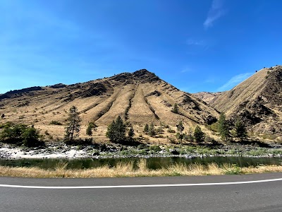 Chair Creek Salmon River Scenic Overlook