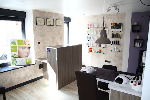 Les bons soins d'Emilie