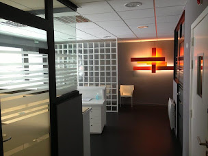 Photo n°4 de Dr Nicolas Busnel - Dentiste à Plérin (Dentiste)