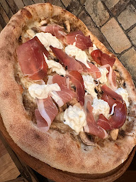 Photo n°10 de La Fabrika - Pizza à Bernis à Bernis (Pizzas à emporter)