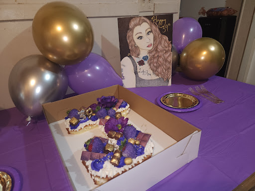 Ada's Candy Shoppe - Visual
