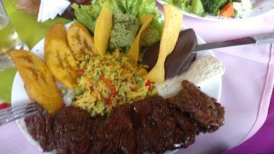 Photos of Restaurante el Pescador de Santiago Atitlan, Solol&aacute;, Guatemala.
