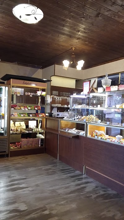 Photos of Caf&eacute; "Biržė"