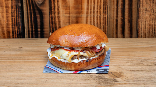 Photo 2 - THE BEEF'YS