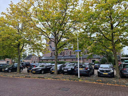Parkeerplaats H. Cyriacus Kerk - Thumbnail