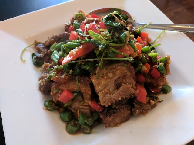 Zen Yai Thai Restaurant