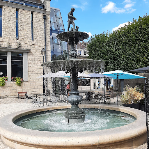 Fontaine place du change