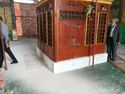 Photos of The tomb of Mr. Ahmed Majid Abu Sidra