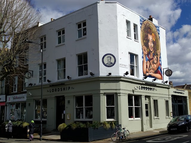 The Lordship Pub