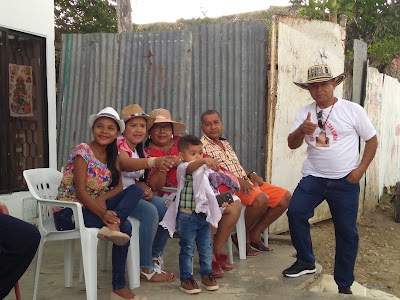 Photos of Ca&ntilde;a Flecha Crafts