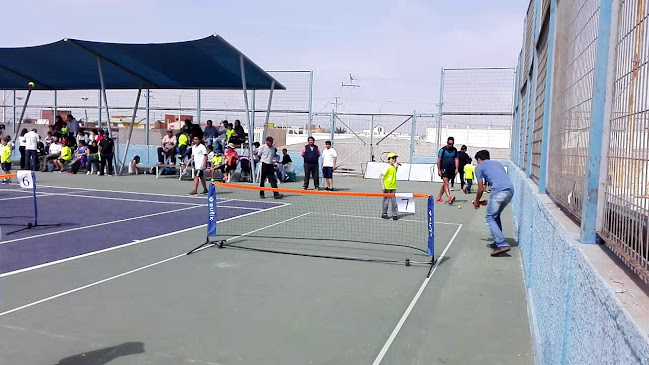Opiniones de Estadio Municipal de Mejillones en Mejillones - Tienda de deporte